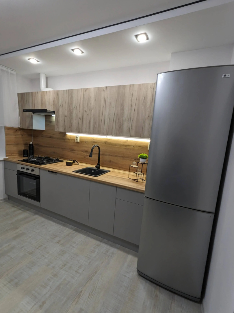 Квартира шикарная двухкомнатная в жд округе