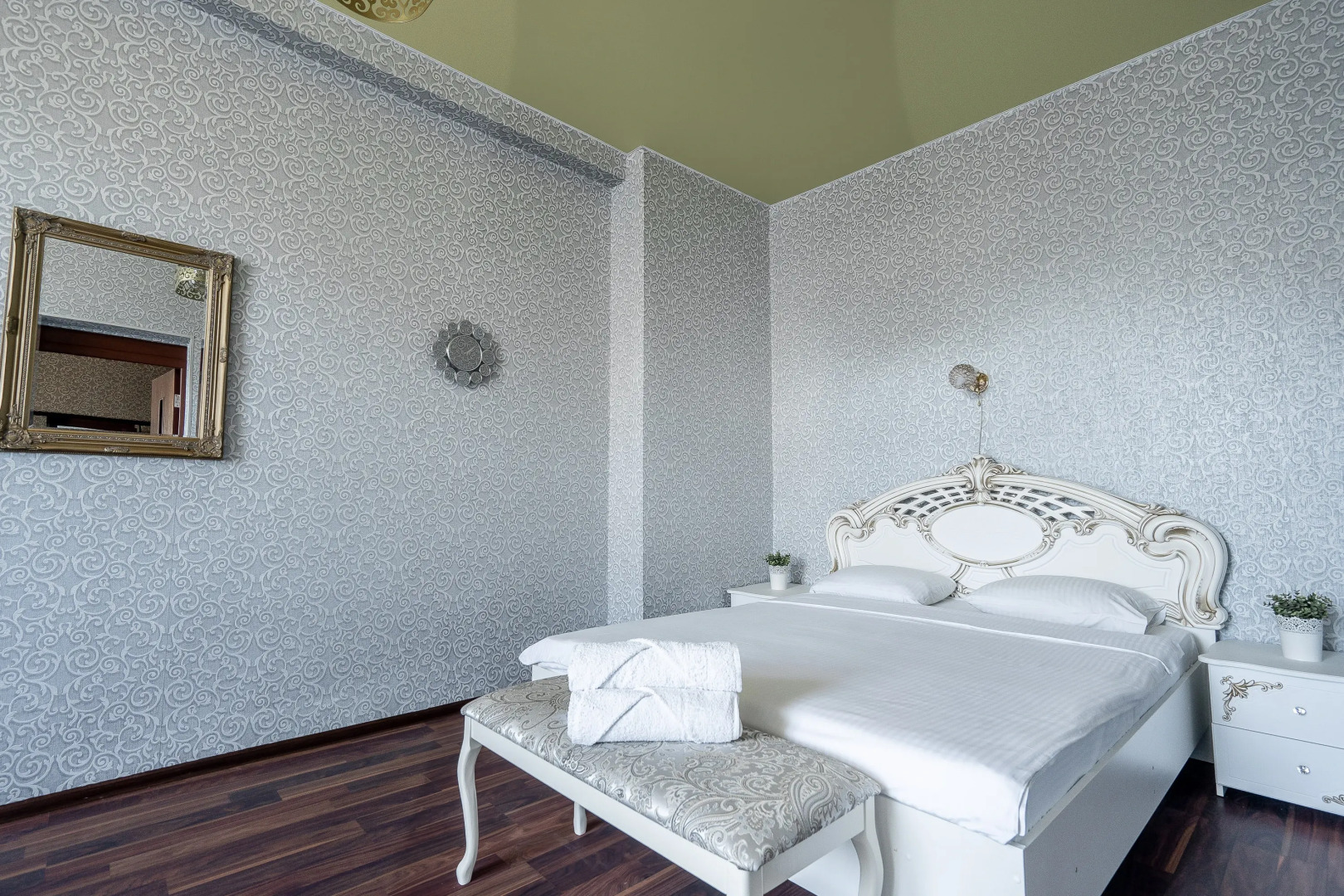 Апартаменты около Цума на Независимости