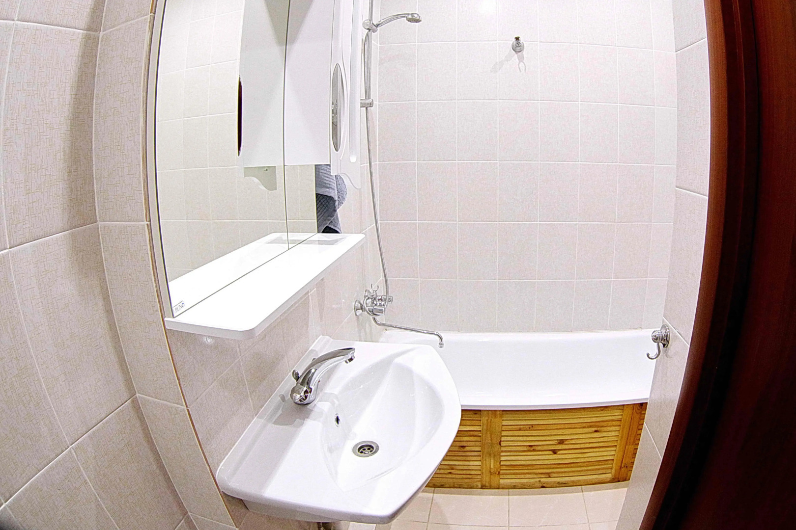 Апартаменты на проспекте Октября