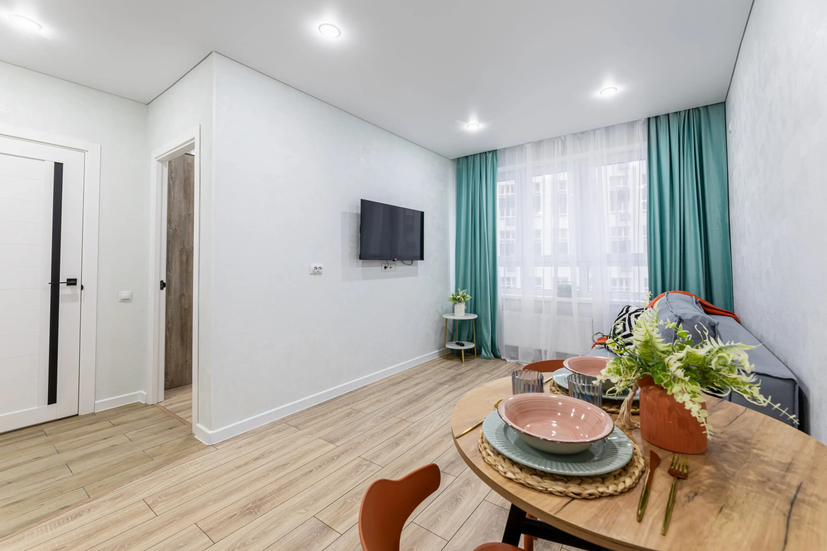 Апартаменты TatAparts Ласточка Стильная Евродвушка рядом с Метро