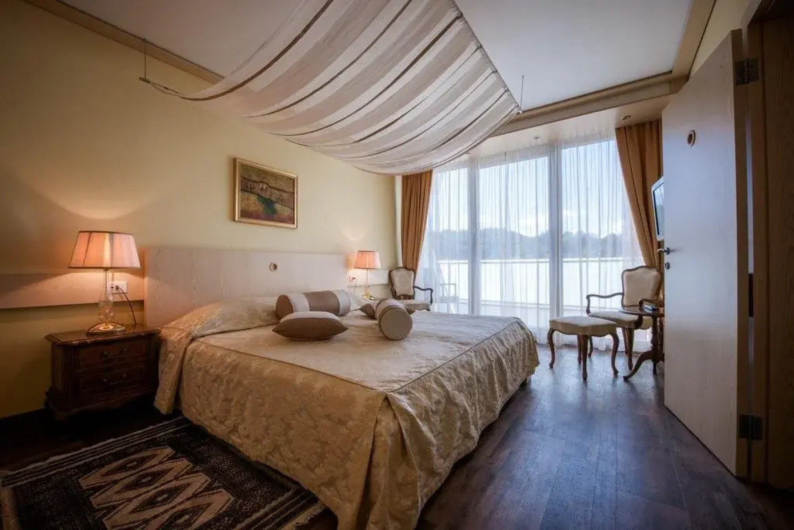 Отель Grand Donat Superior