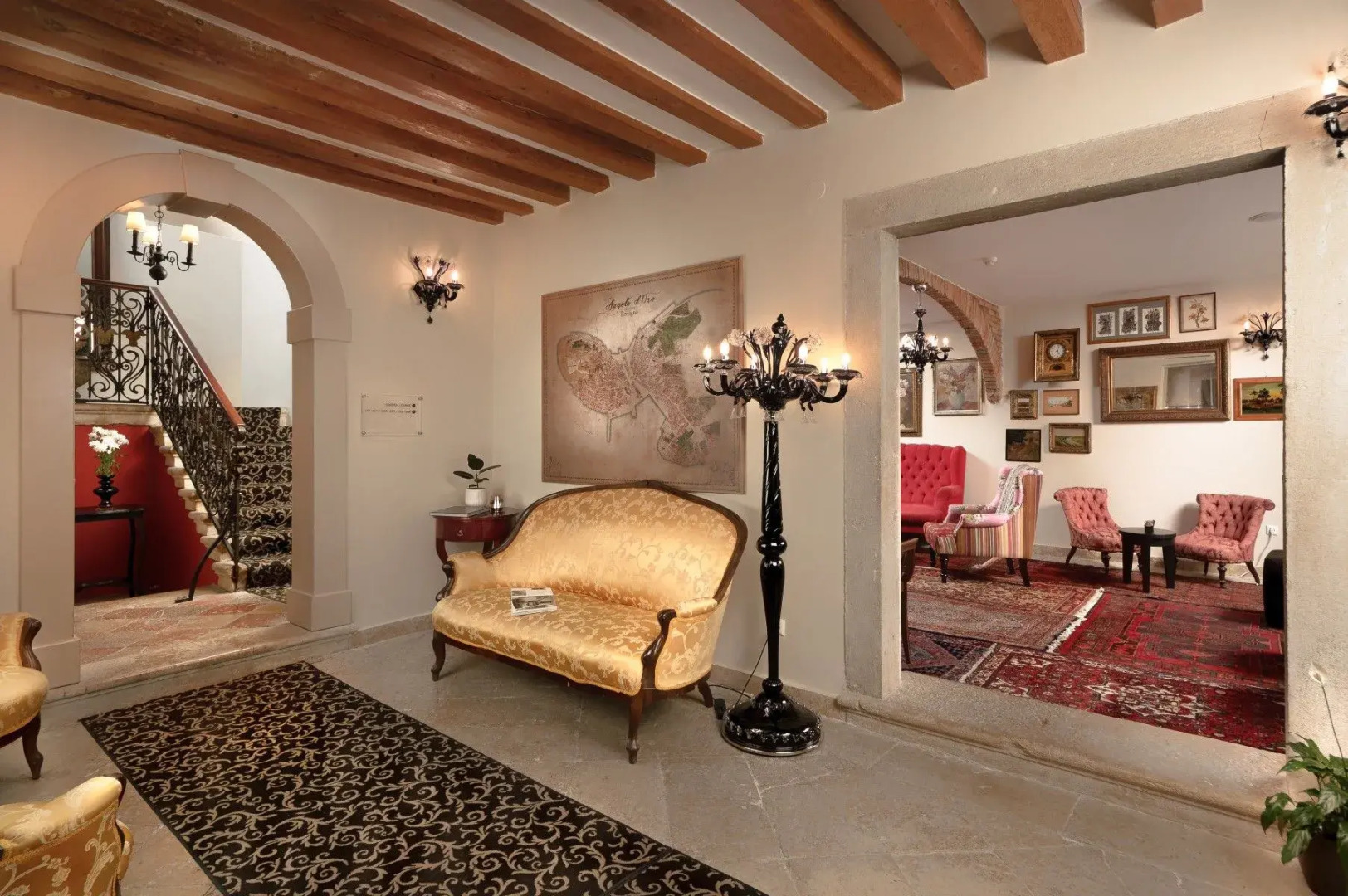 Heritage Angelo d'Oro Hotel