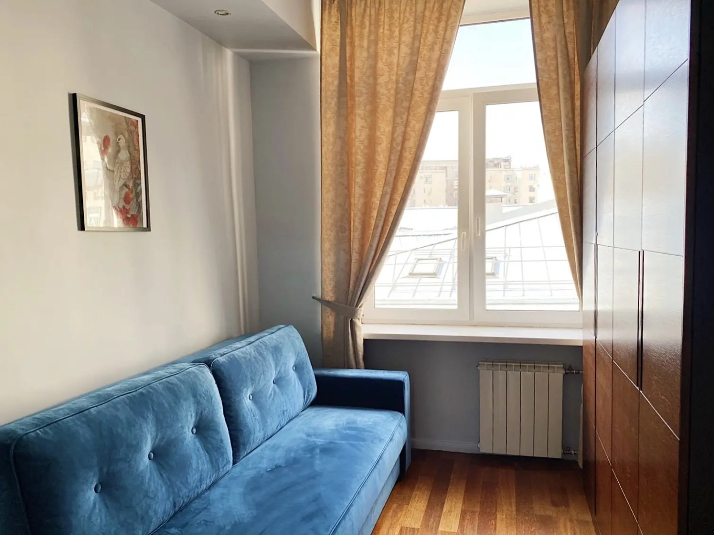 Апартаменты с балконами и видом на тверскую площадь и Мэрию Москвы