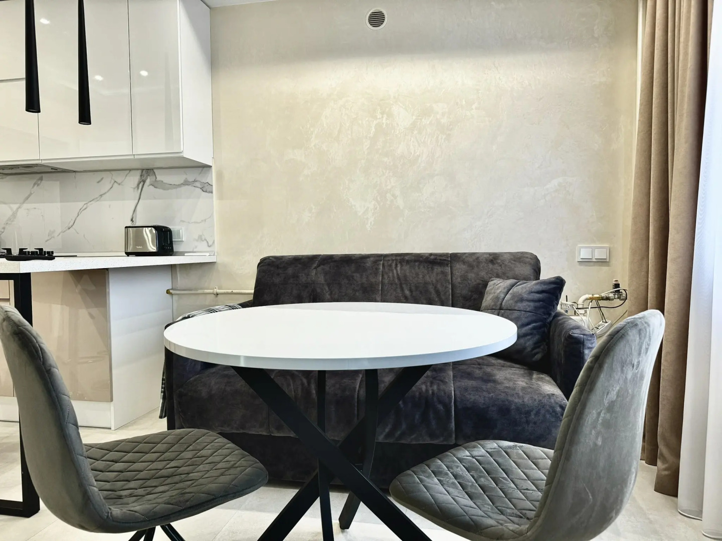 Апартаменты Трехкомнатные Pro.apartment на Приморской