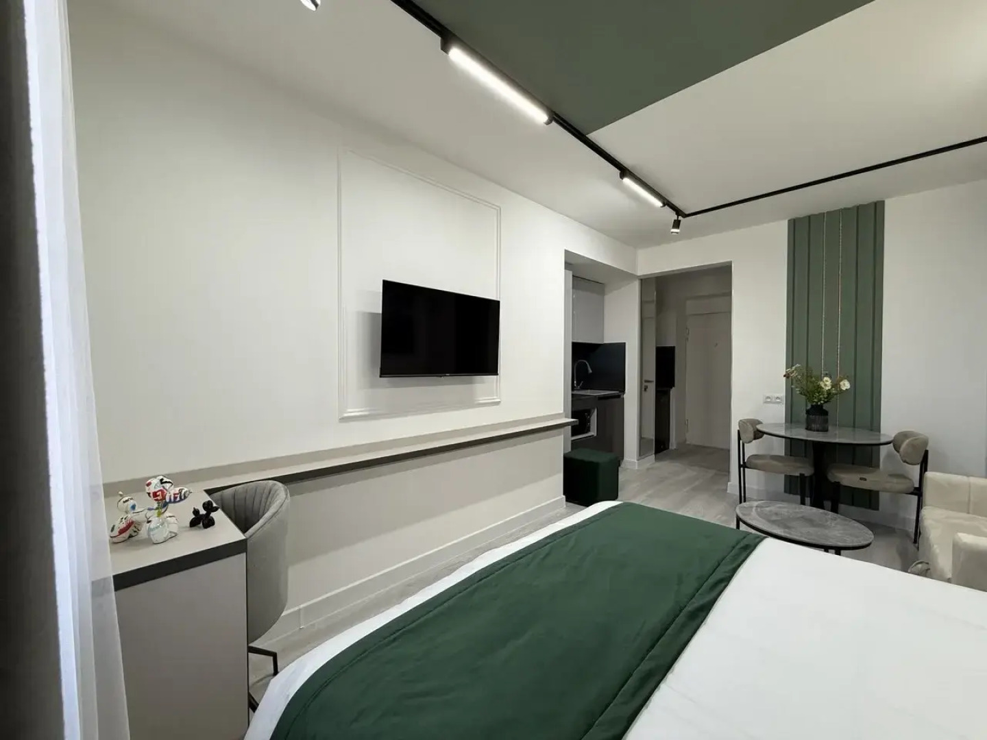 Апартаменты Stylish studio next to Malibu pk