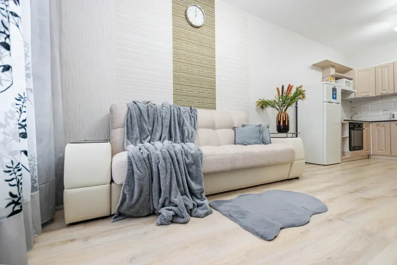 Апартаменты Cosmos Apart на Революции 48 В (1)