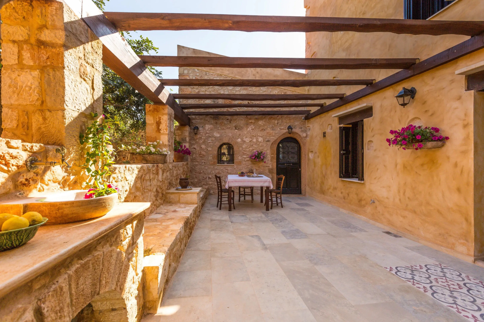 Вилла Erondas Cretan Country Villas