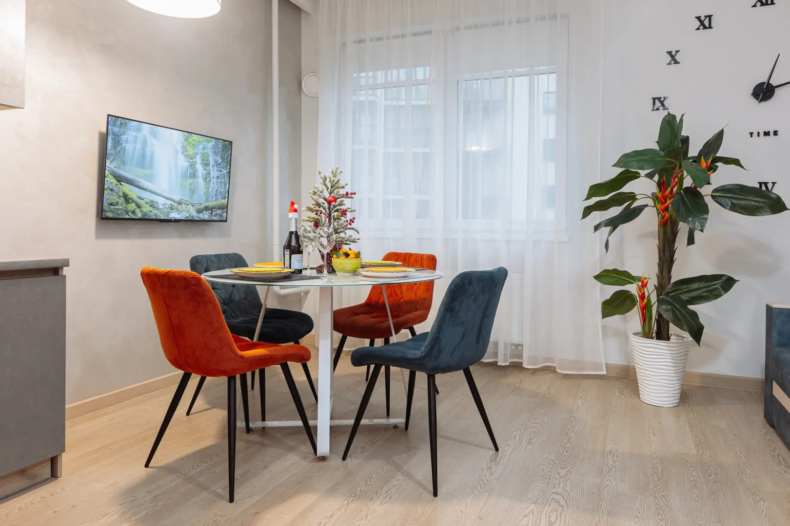 Квартира Букинг39 на набережной реки Преголь