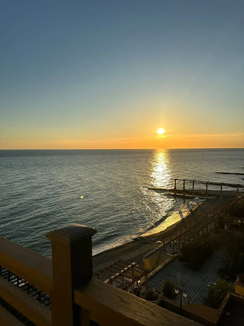 Апартаменты у моря в ЖК Актер Гэлакси 1