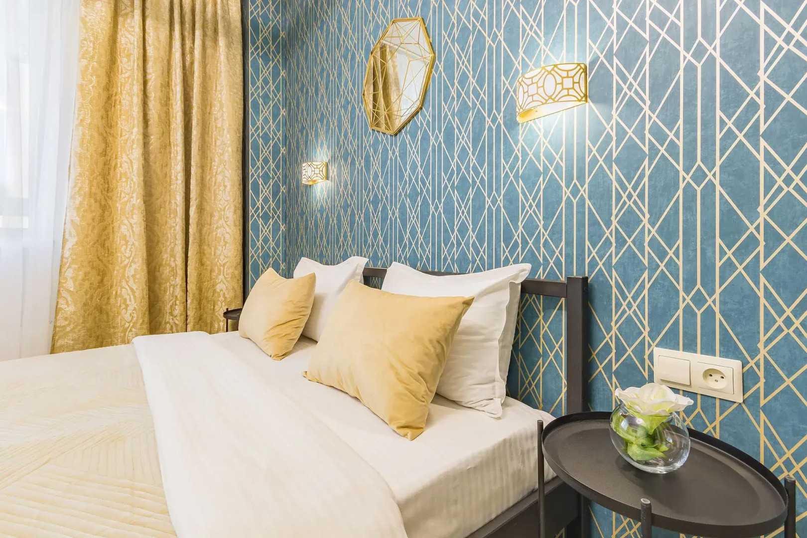 Апартаменты с Видом на Озеро