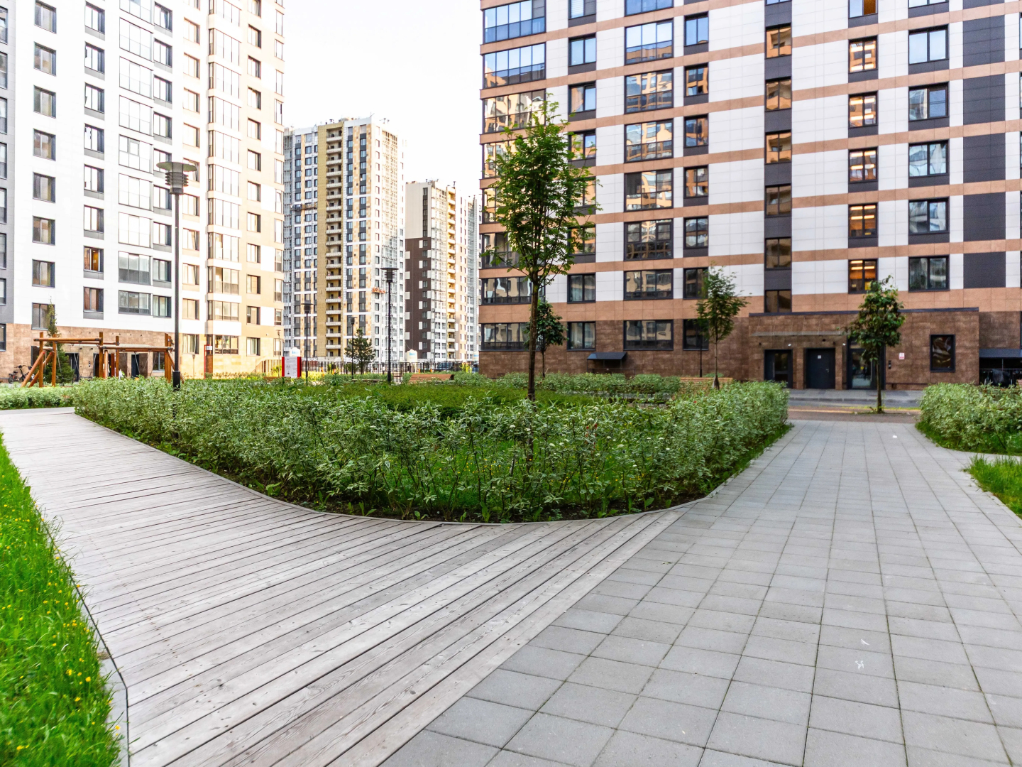 Квартира Видовая с Дизайнерским Ремонтом в Новом ЖК с Закрытым Двором