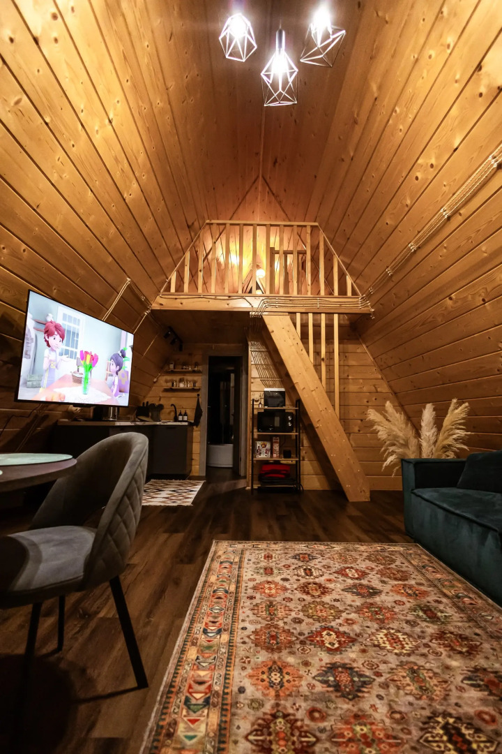 Частный дом A-frame Петрол из дерева 4х местный Ривер Хаус