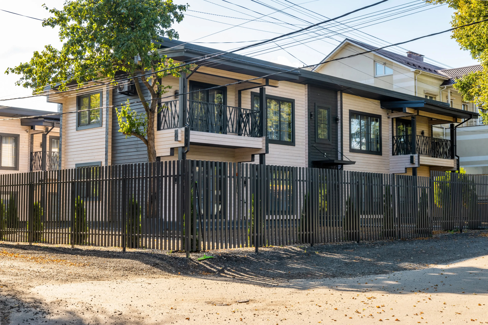 Апартаменты в новом доме из дерева