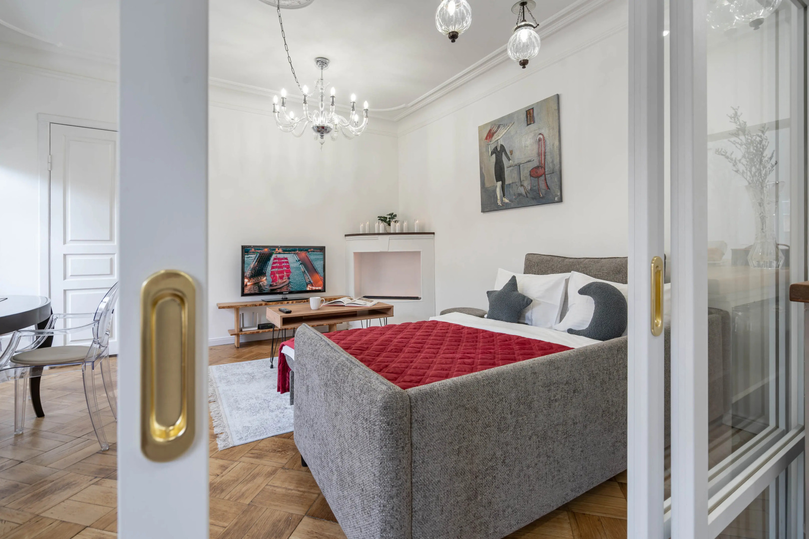 Апартаменты KeysSpb на Кузнечном