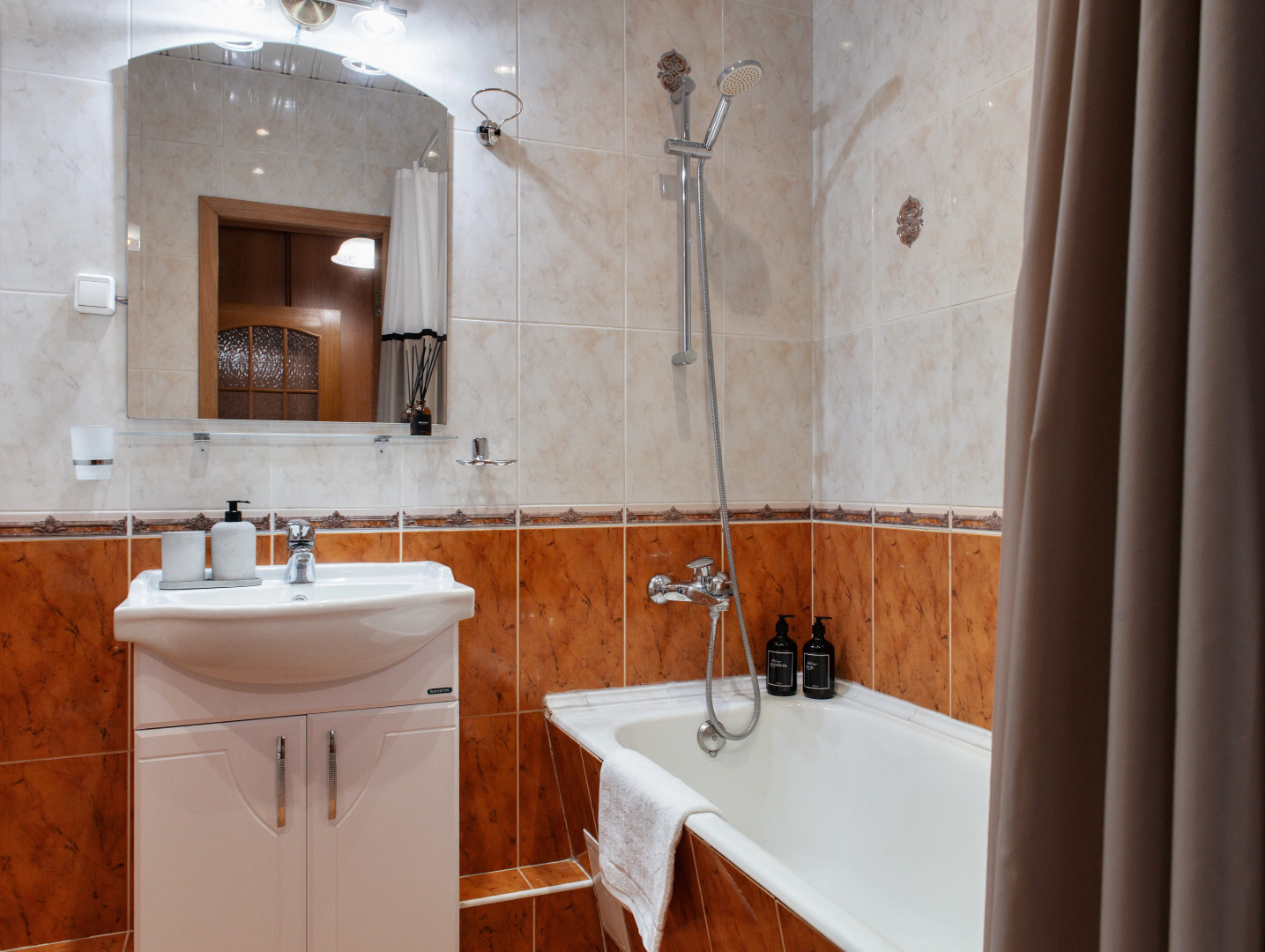 Апартаменты 1к Apart-Comfort на Октябрьской 33