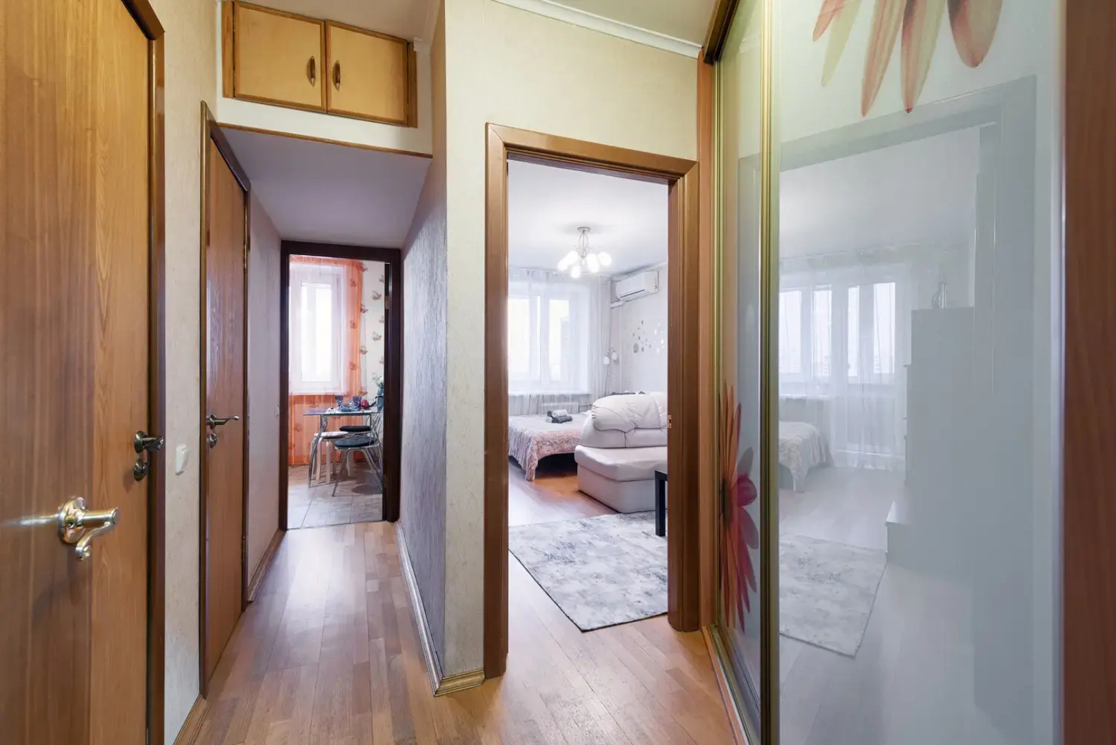 Апартаменты Уютные однокомнатные Трифонофская улица