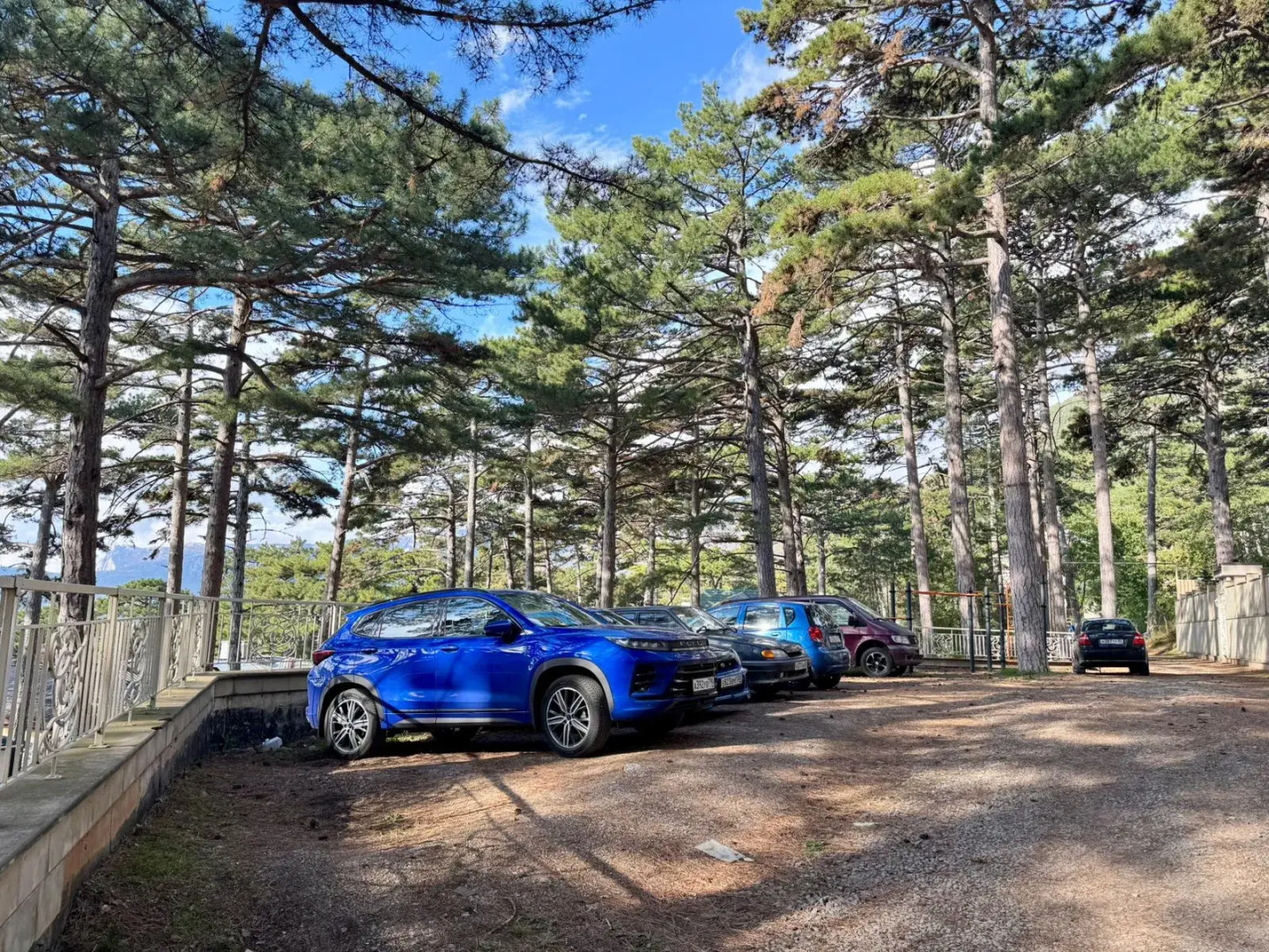 Квартира стильная в горах Ялта