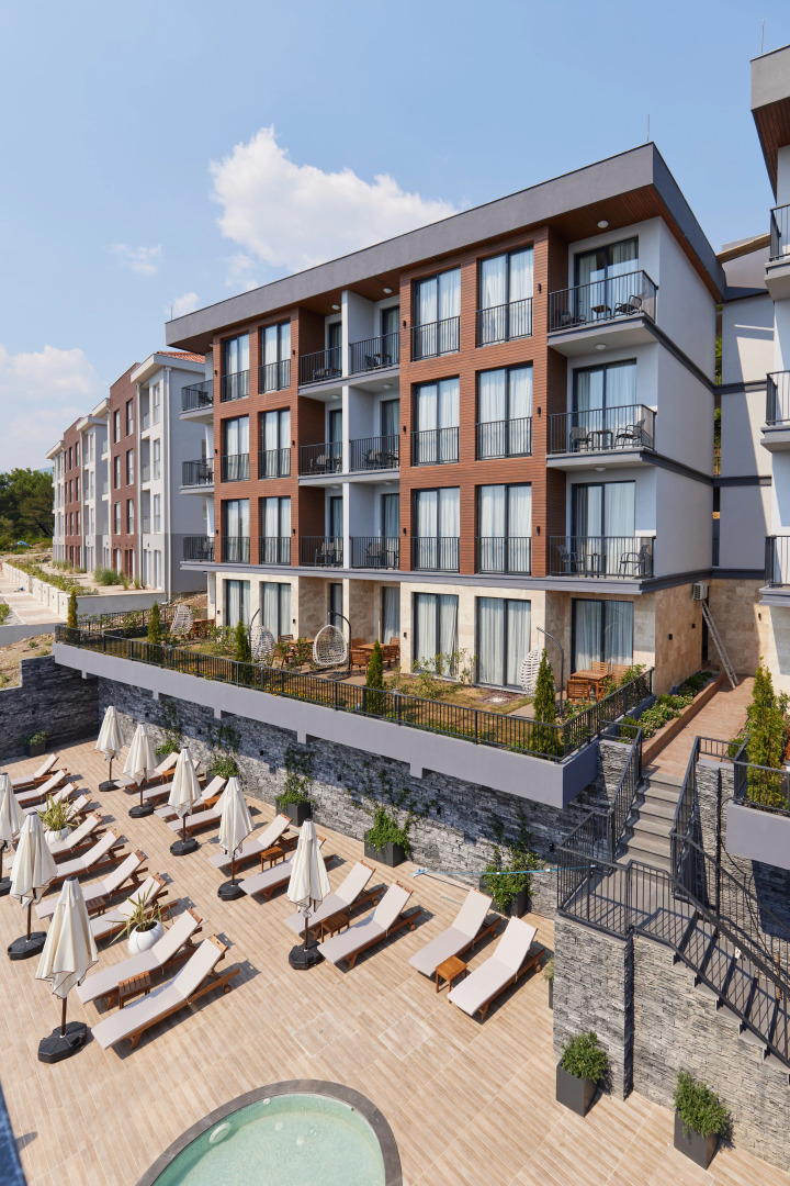 Апарт-отель Bayview Hills Luxury Residences