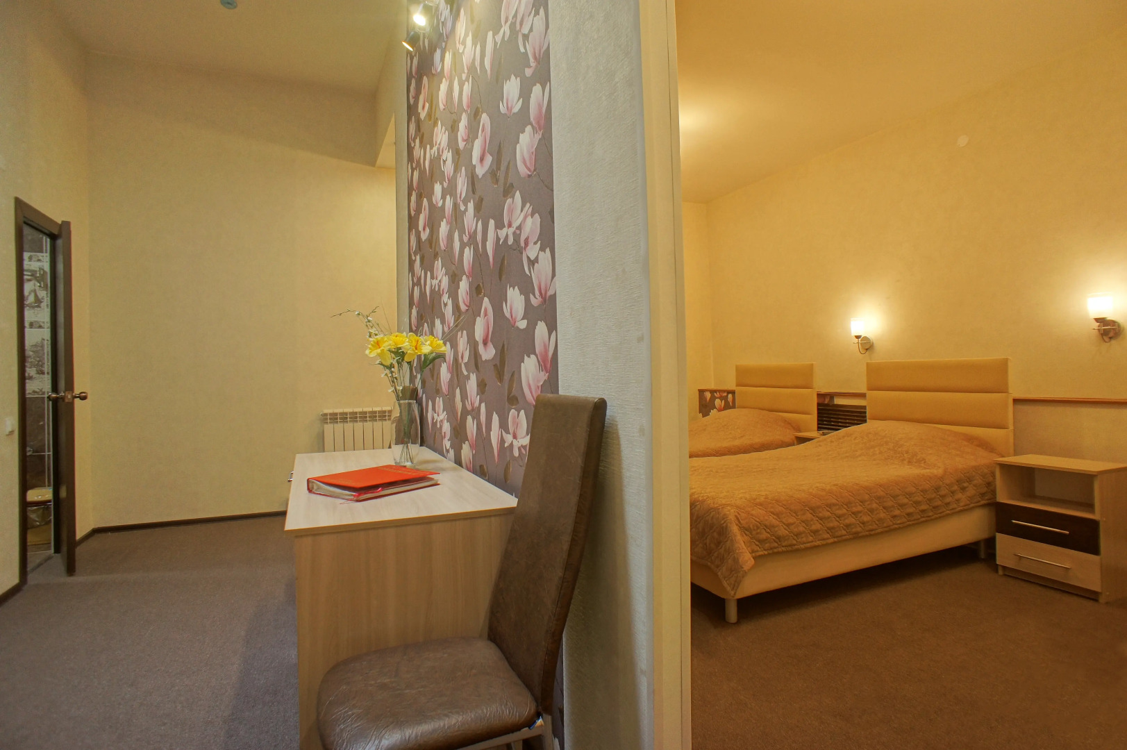 Отель Славянка