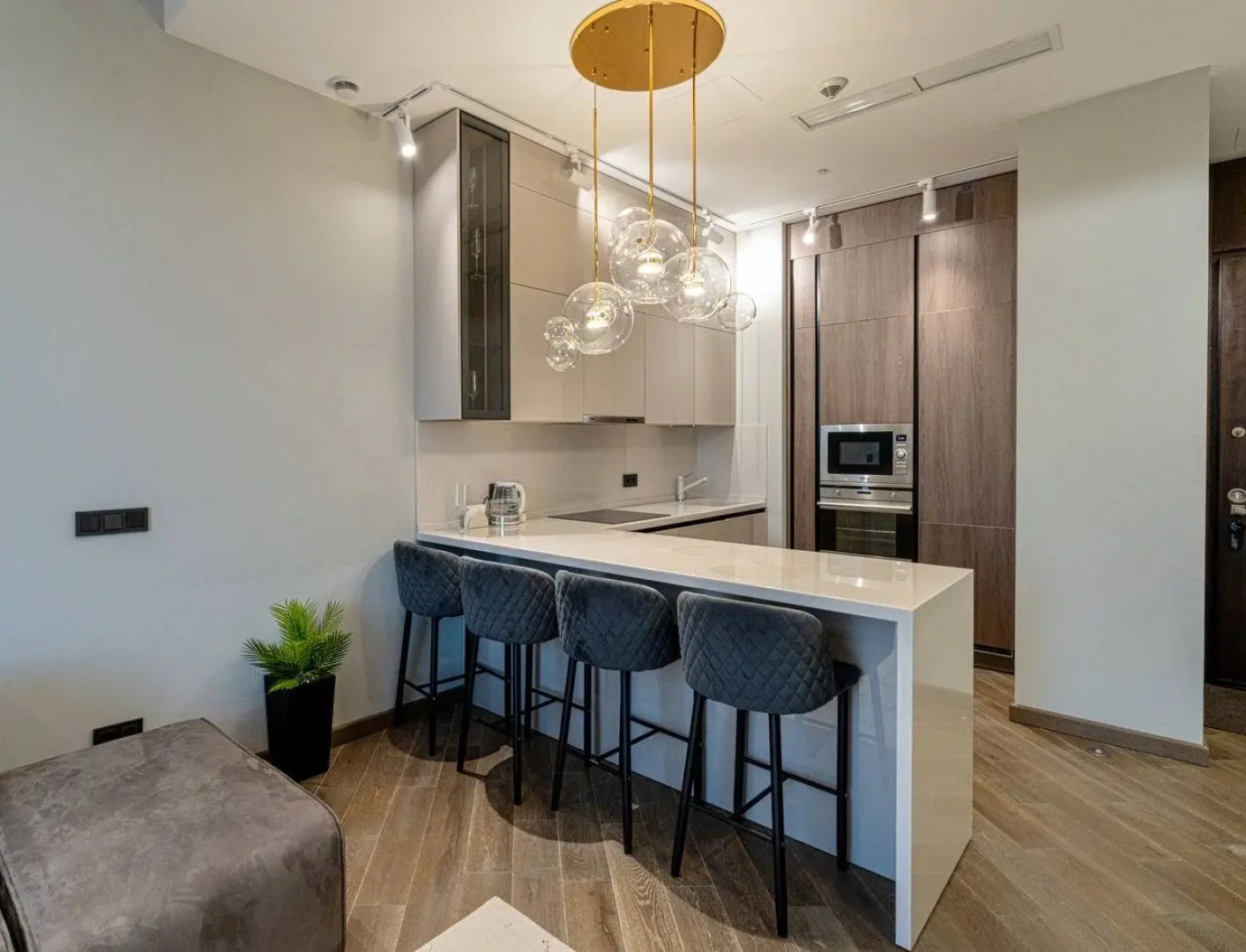 Апартаменты Sky City Moscow 59 этаж! Редкий вид на город! Интерьер нежный как лакомка!