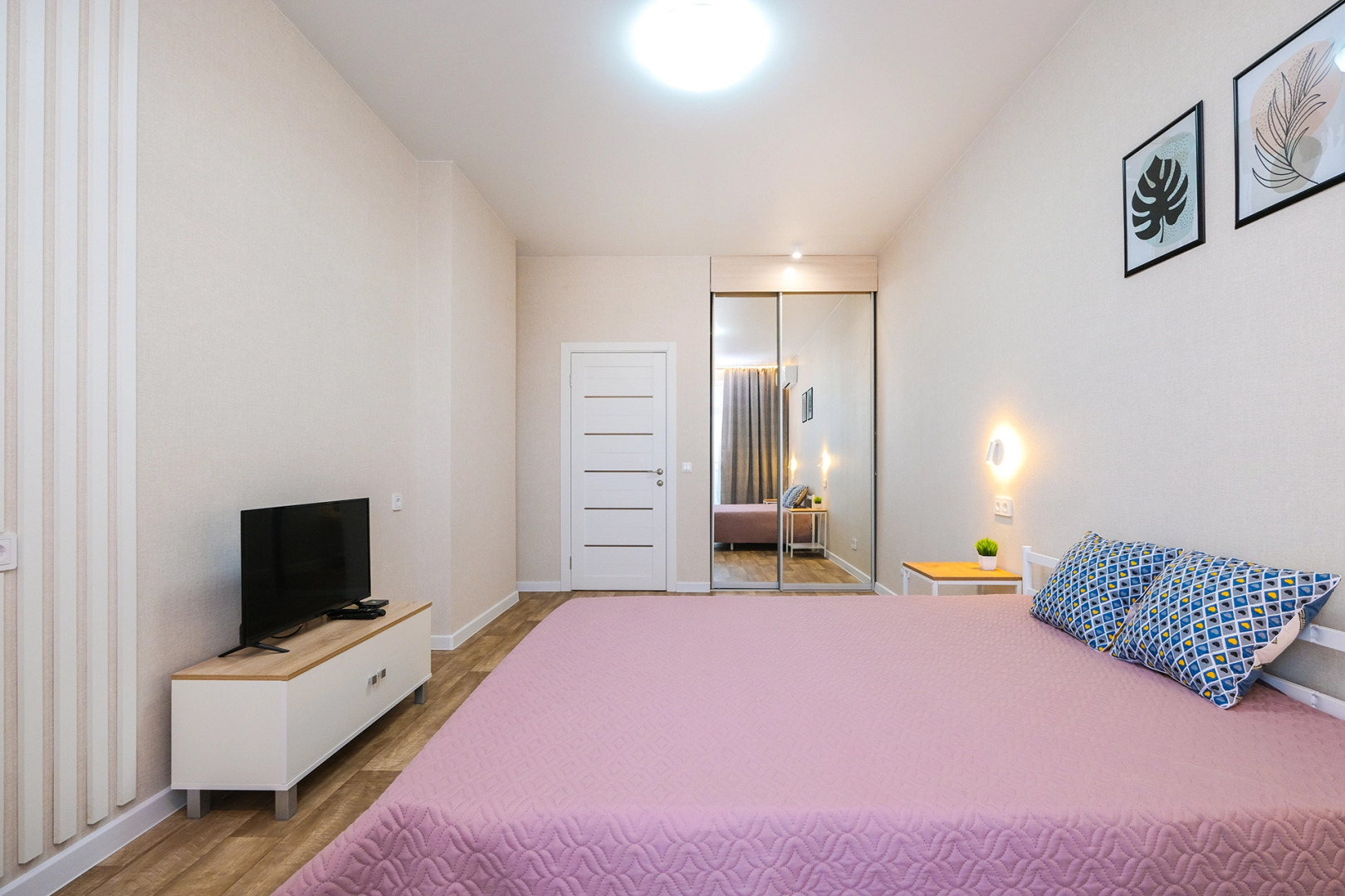 Апартаменты Квартирка-НСК на пл. Райсовета 14