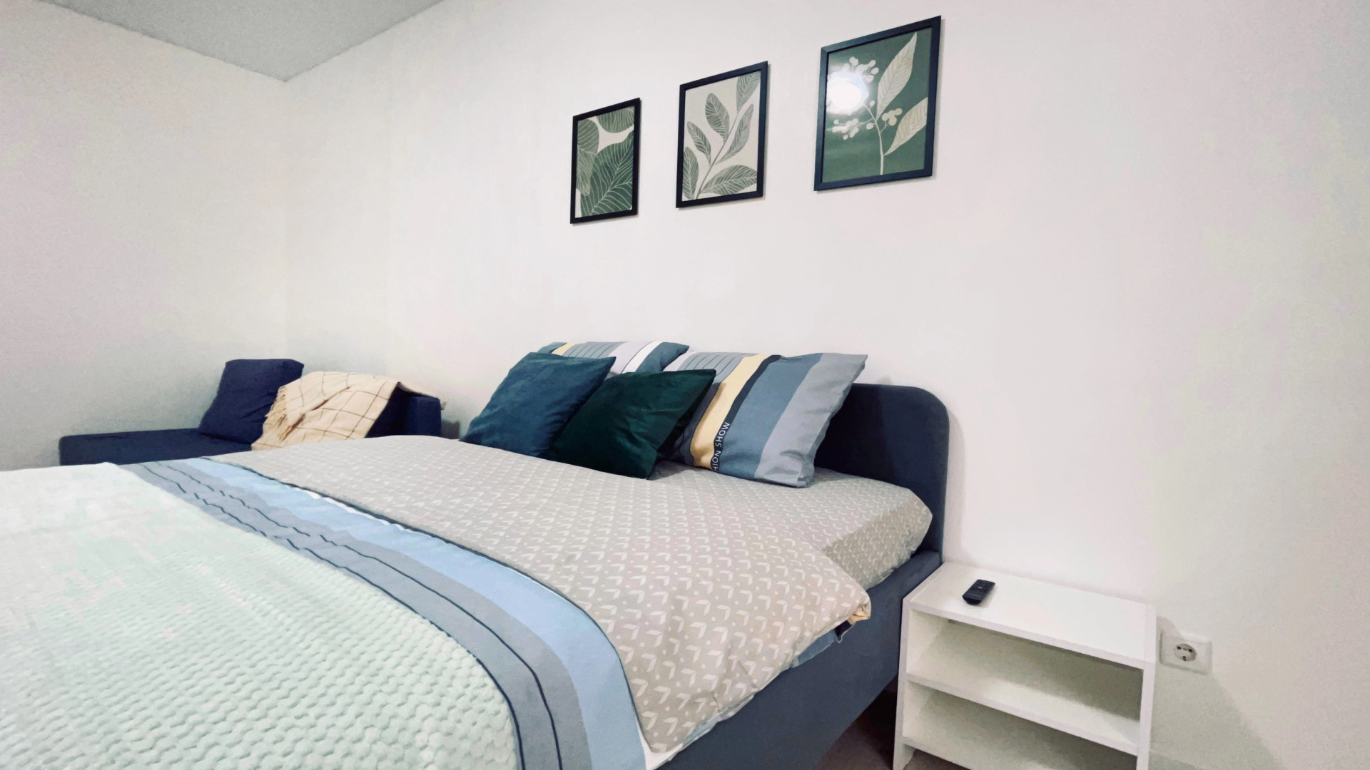 Квартира большая двухкомнатная с домашним кинотеатром