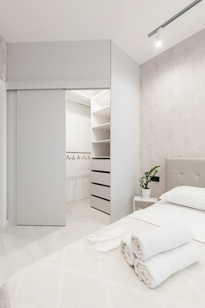 Апартаменты Дизайнерские на 24 Этаже с Панорамными Окнами