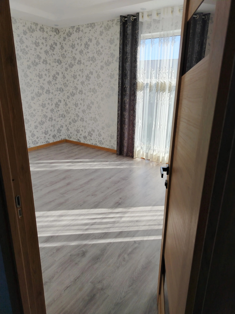 Частный дом Новый большой недалеко от города