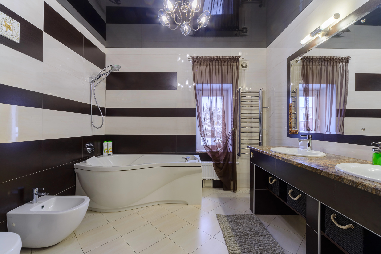 6-комнатный дом HomeApart Новгородская, 11