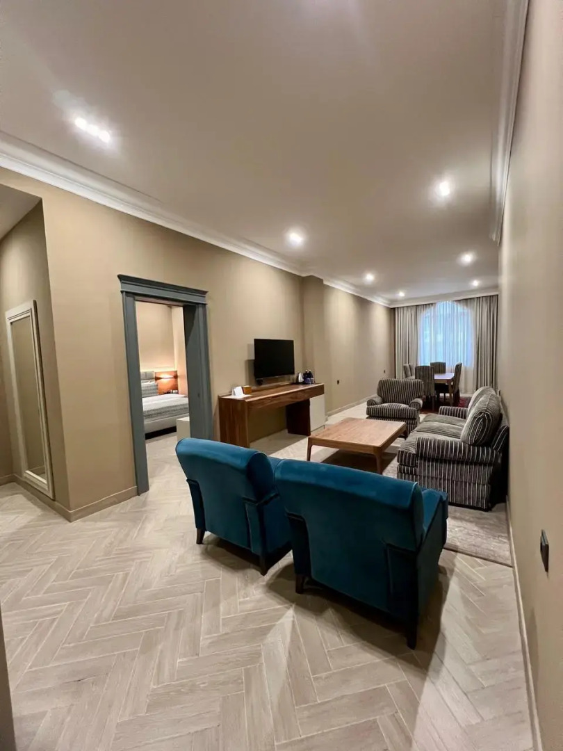 Отель Plaza Viktoria