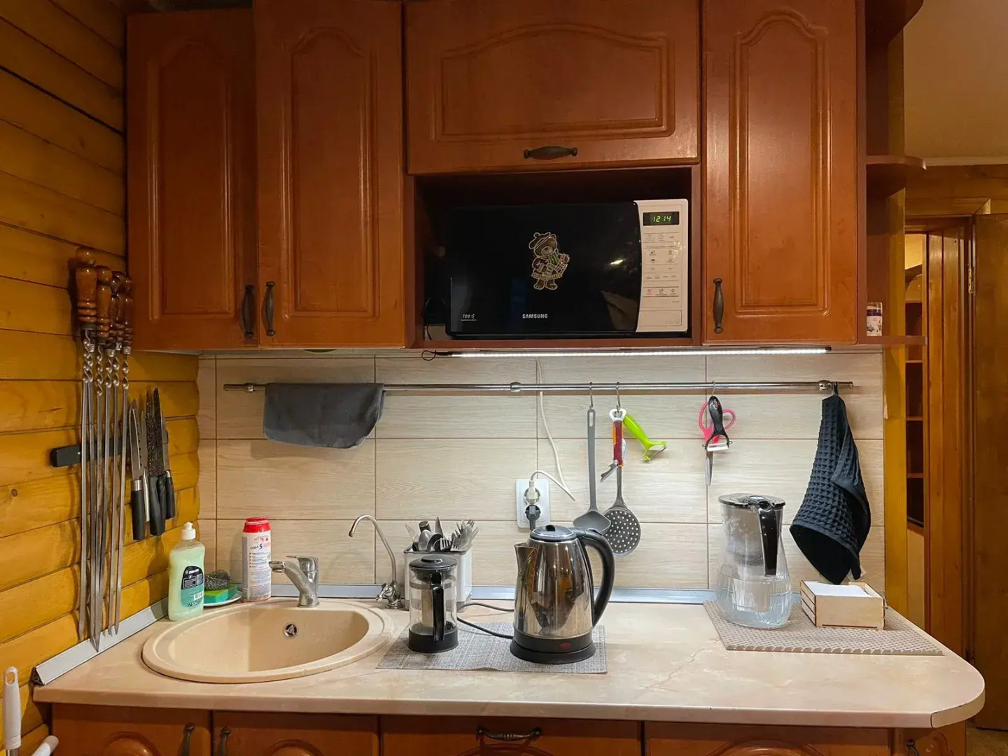 Гостевой дом Коттедж с террасой и бассейном