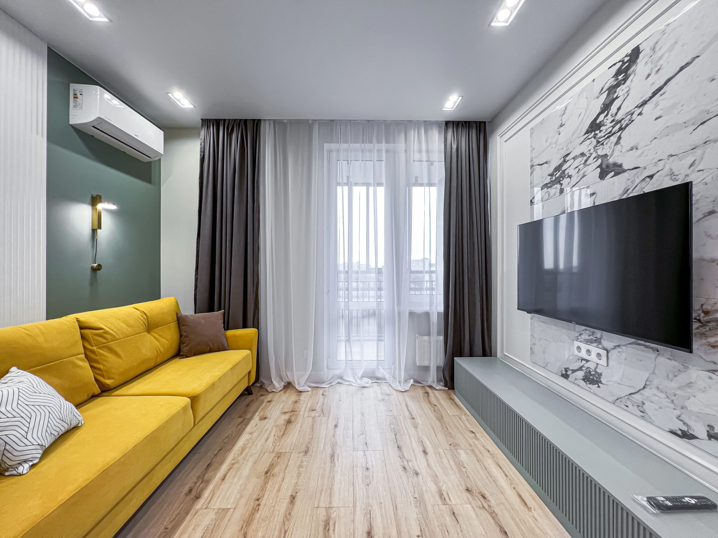 Квартира Профсоюзная 63/1