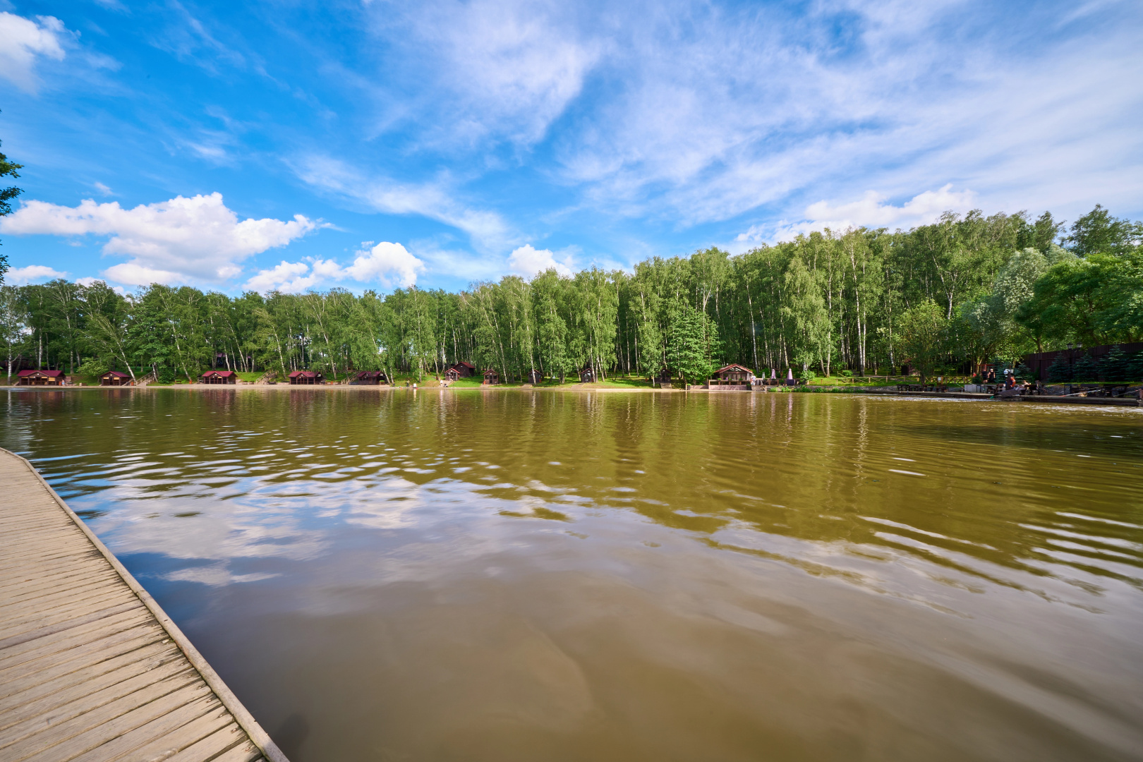 Отель Fish Point Family Resort (Золотой сазан)