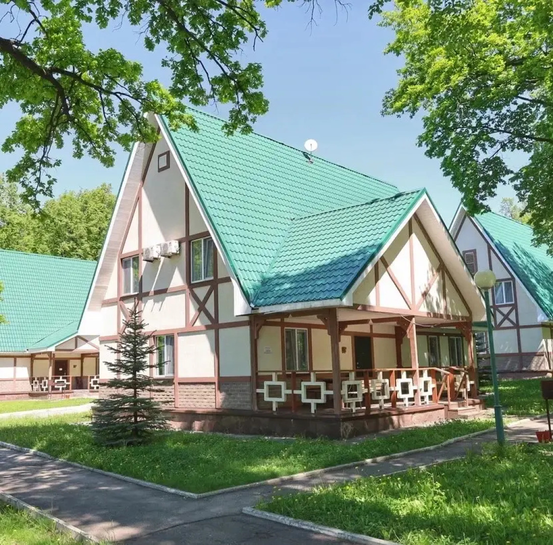 Отель Дубрава