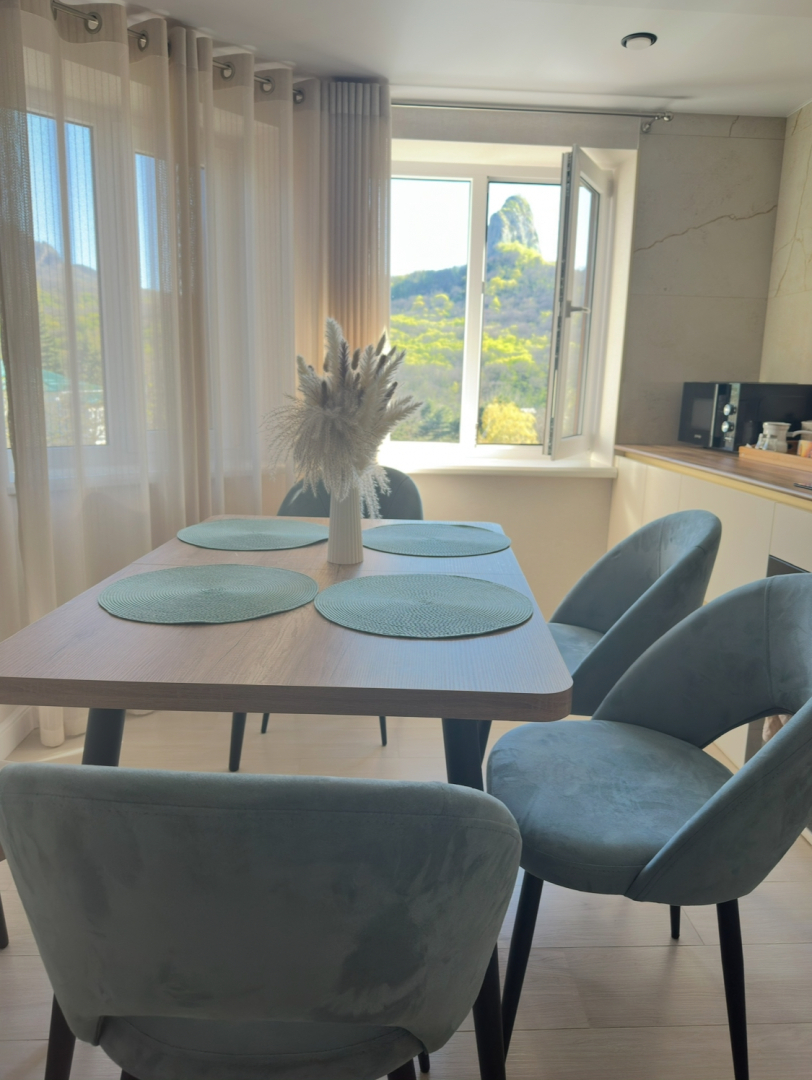 Квартира двухкомнатная на Косякина