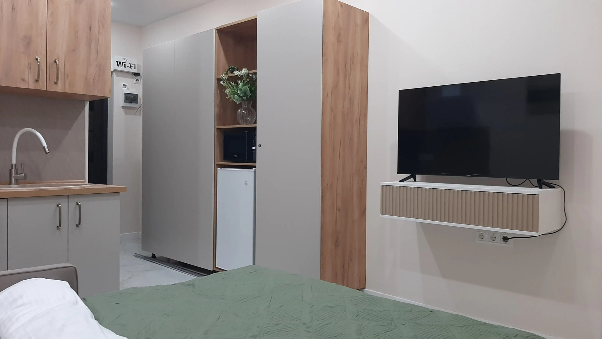 Апартаменты Студия в Сочи парке с видом на море