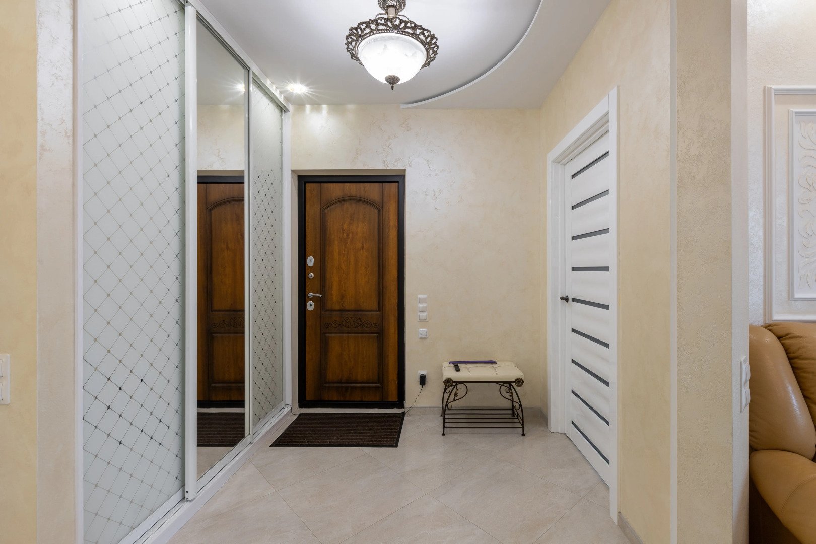 Апартаменты Модерн с просторной кухней