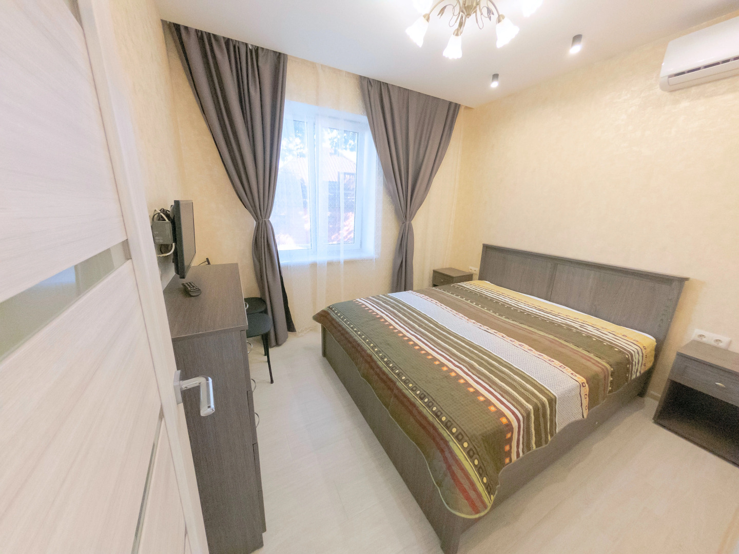 Квартира Виноградная Лестница