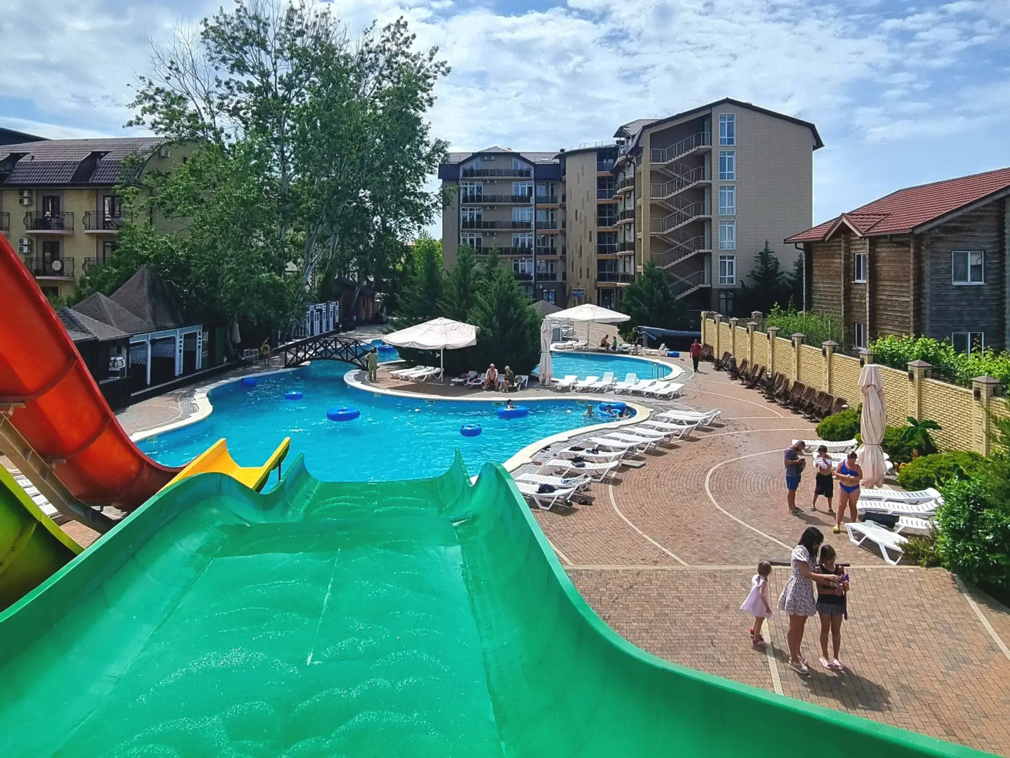 Курортный отель Гелиопарк Аква Резорт