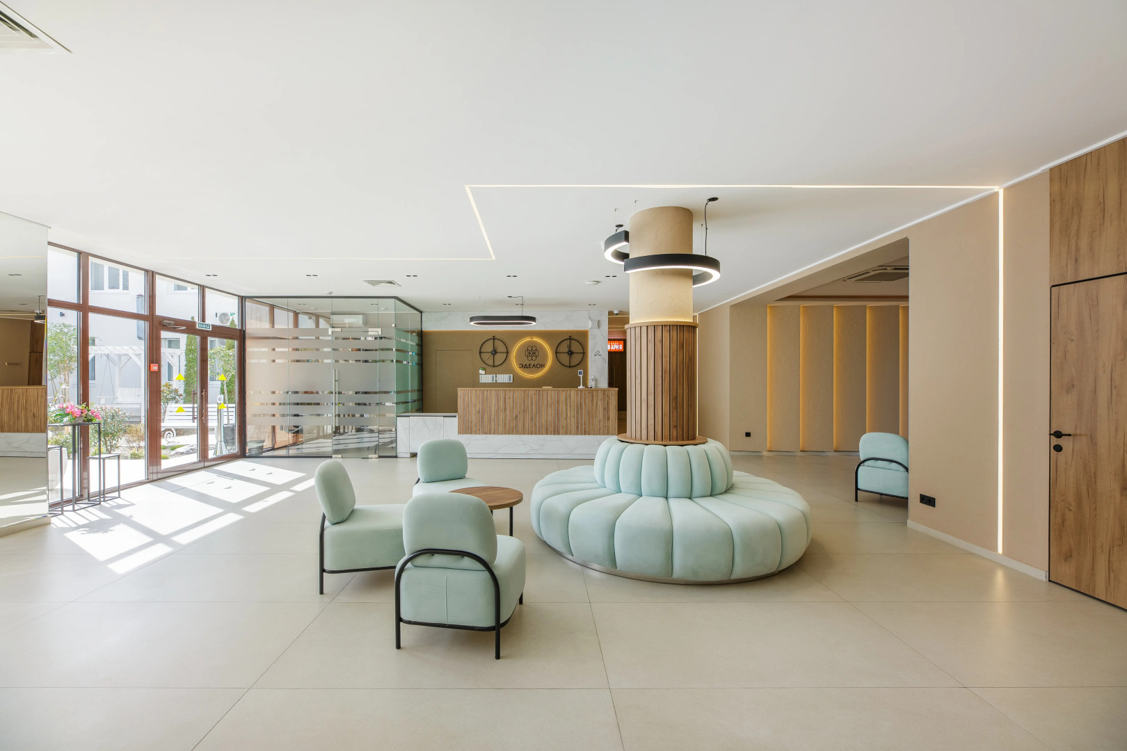 Курортный отель Эделон