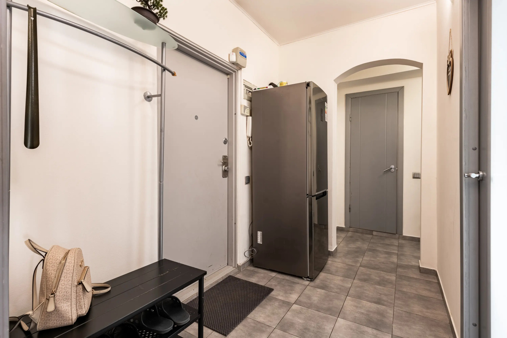 Квартира Двухкомнатная Natali apart у метро Академика Янгеля