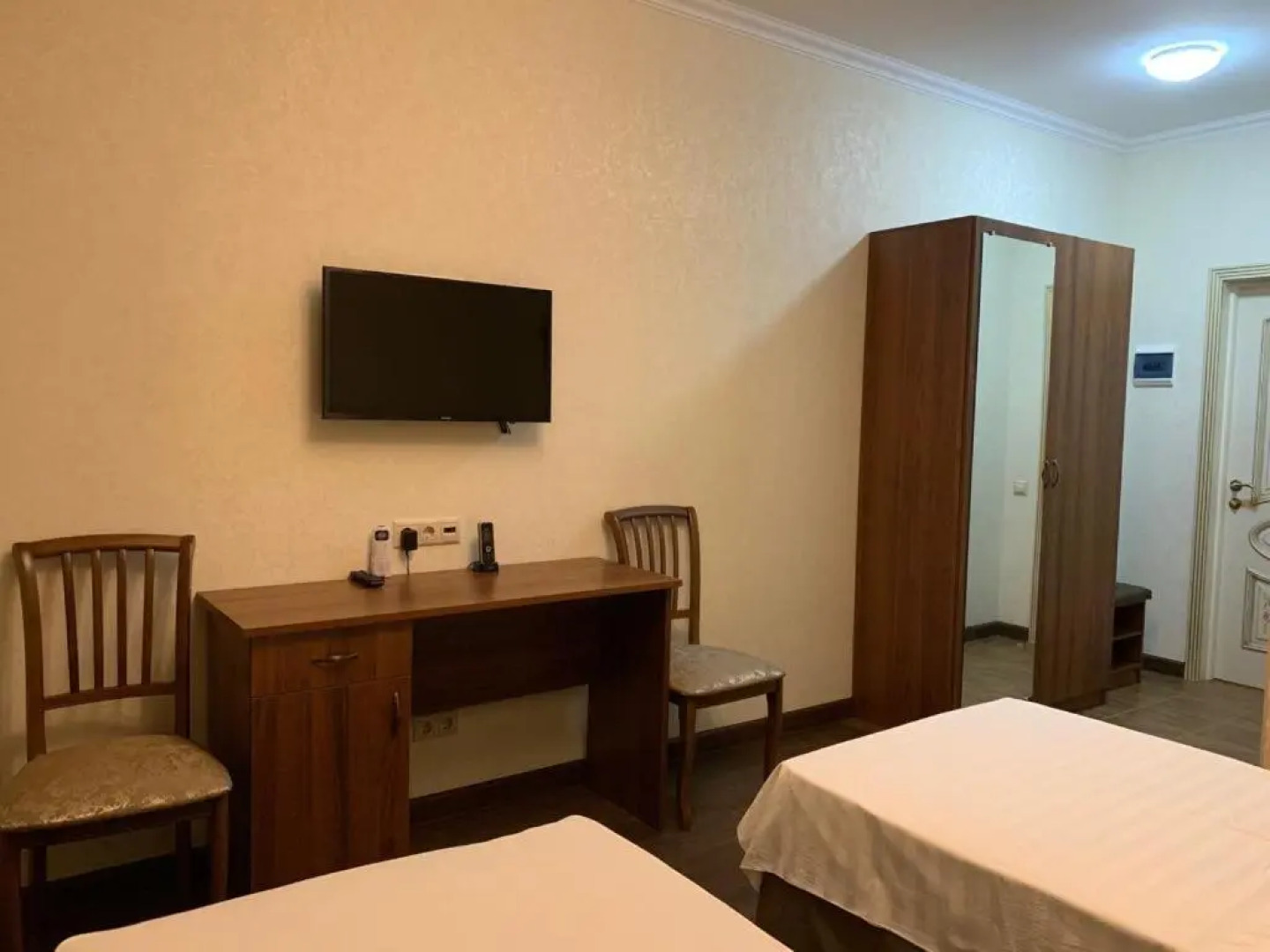 Отель Империя