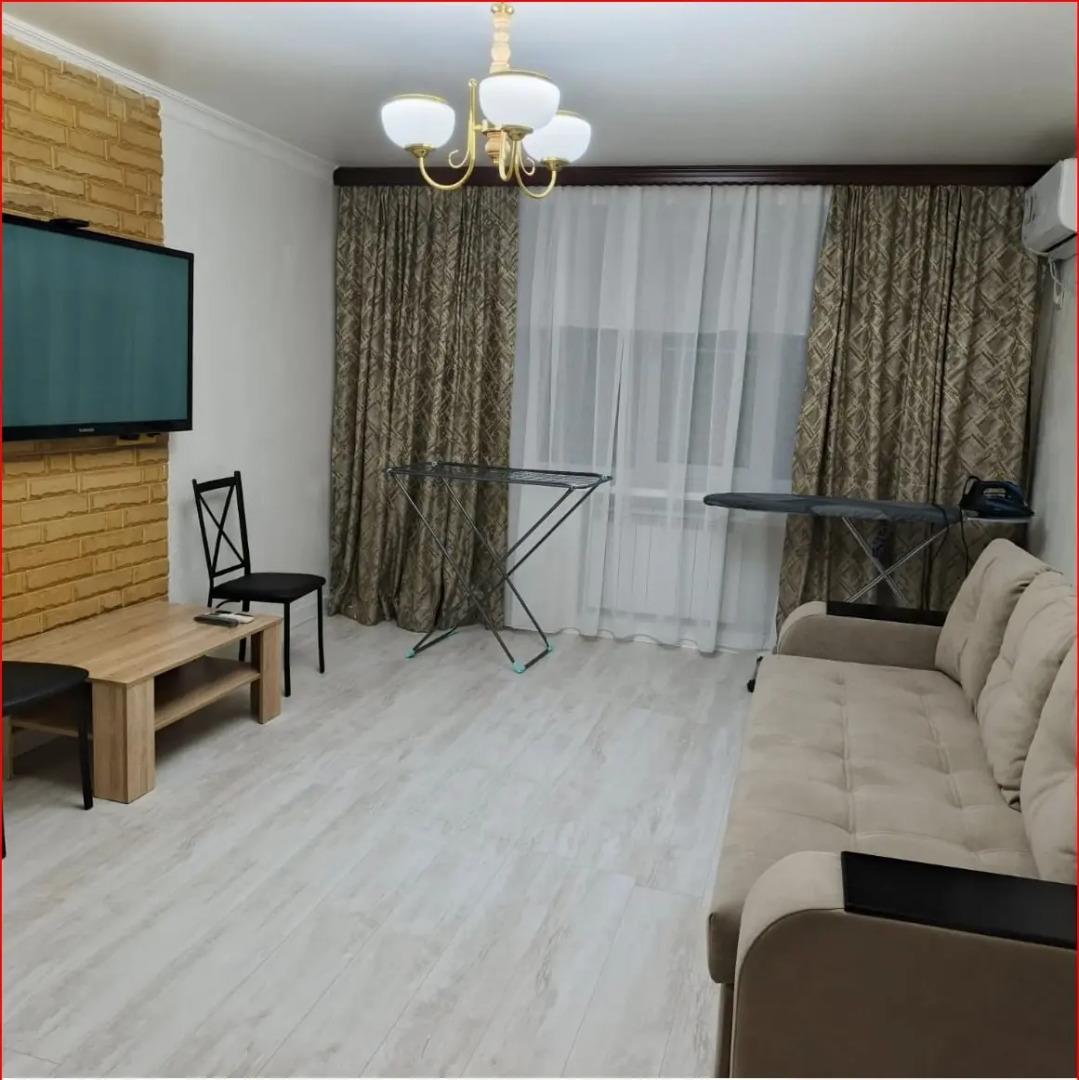 Квартира однокомнатная светлая в пешей доступности от моря