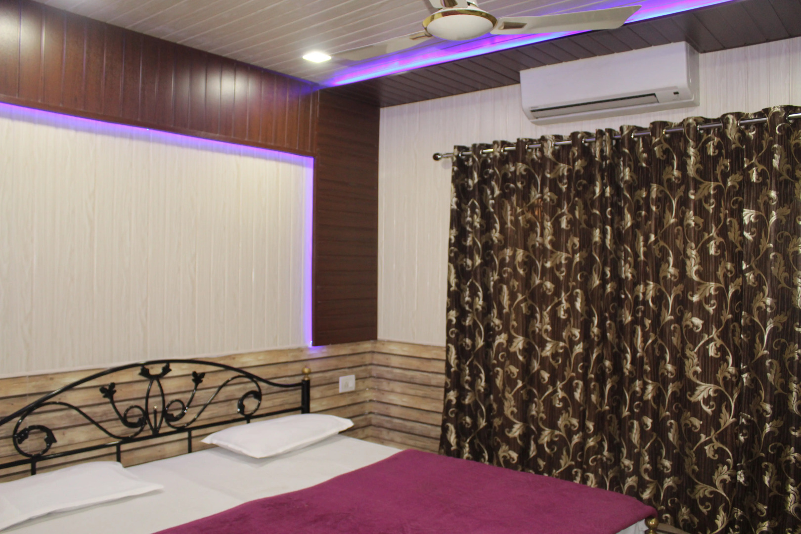 Отель Good Luck Residency