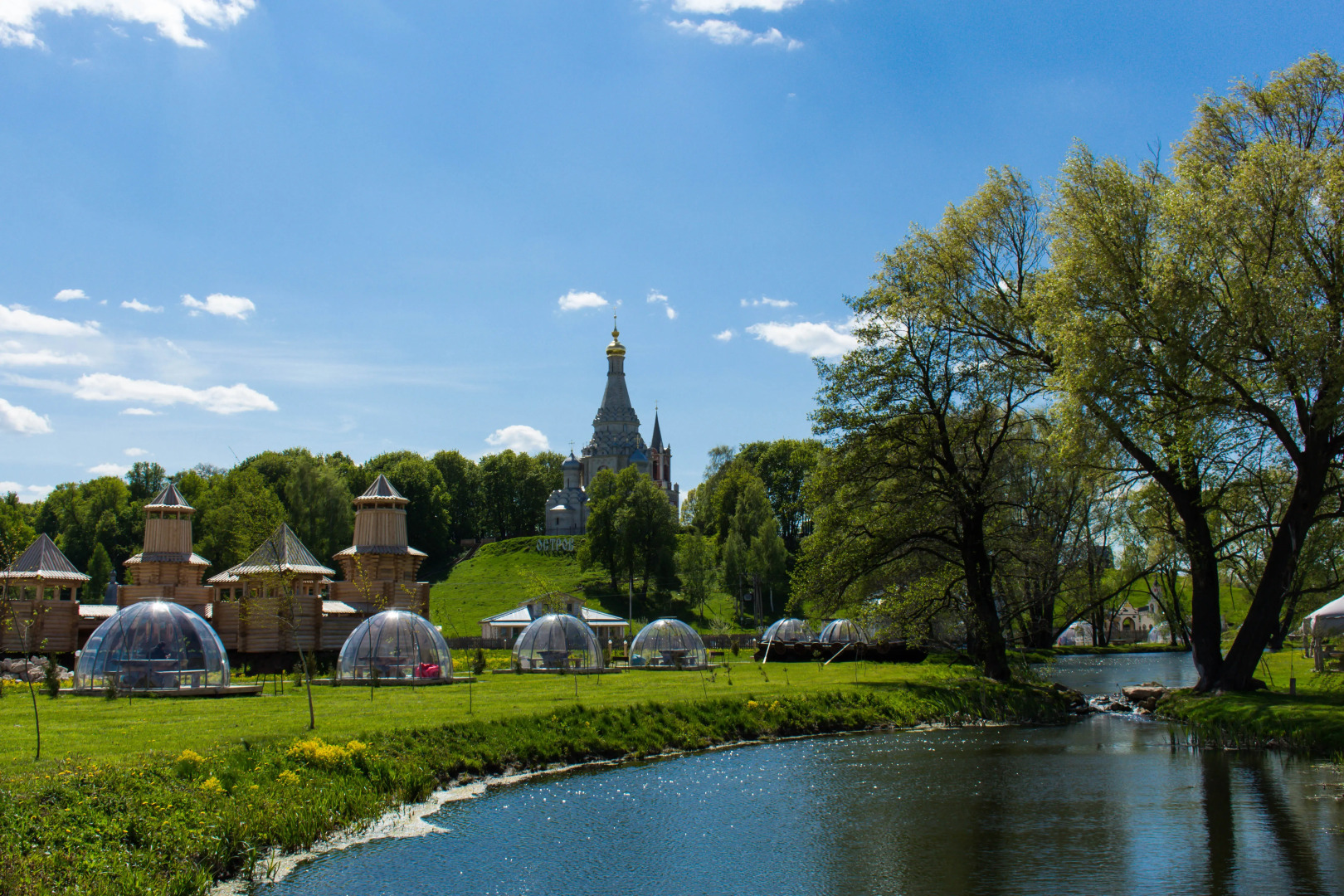 Отель Остров Царская Усадьба