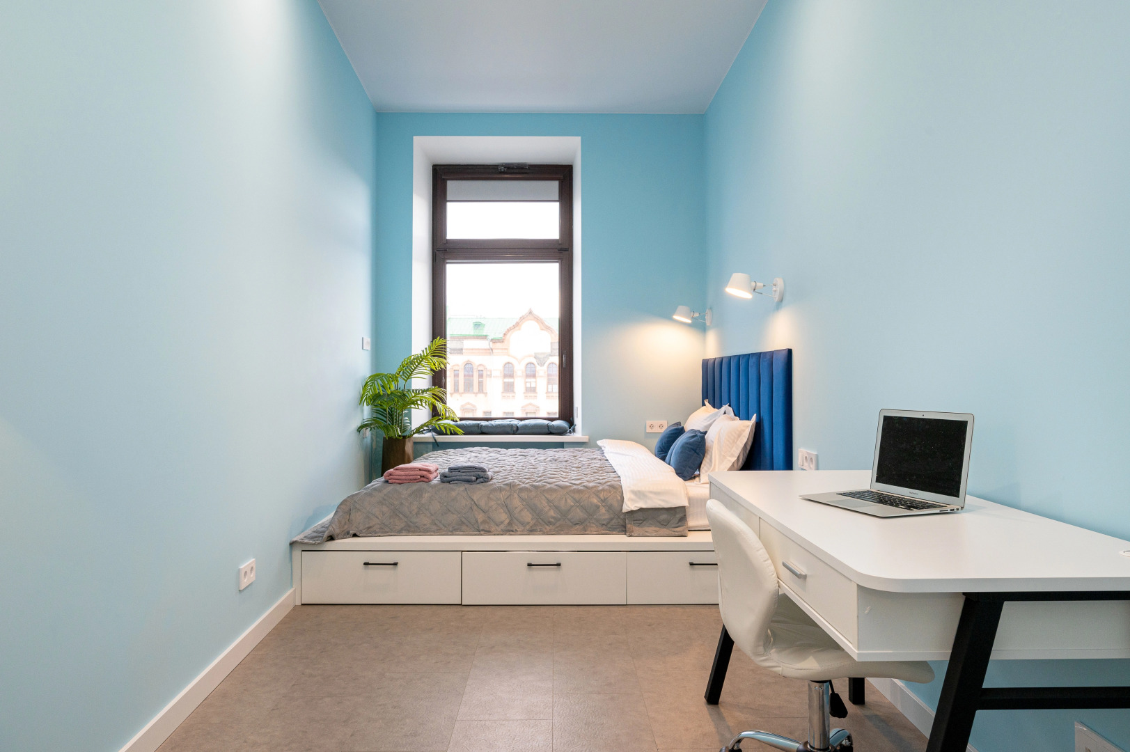 Апартаменты Уютная студия с видом на набережную Фонтанки