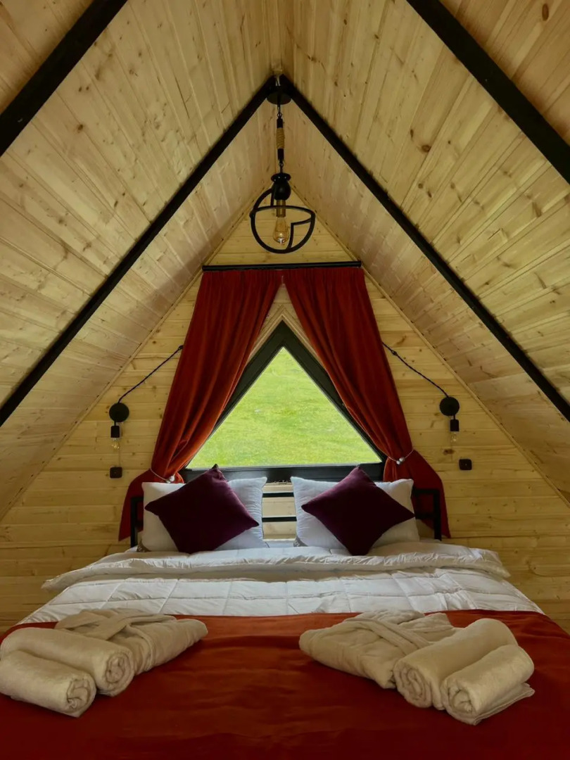 Шале Kazbegi Inn Cottages