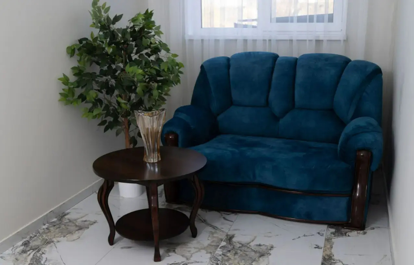 Отель Корона