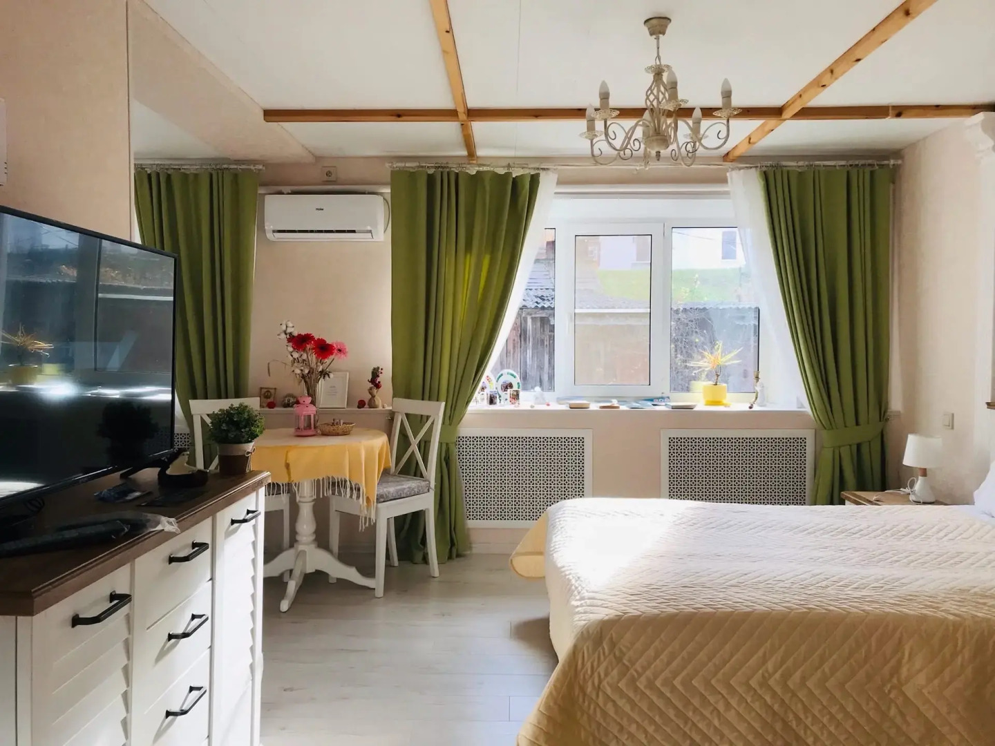 Квартира Студия на Луначарского 18