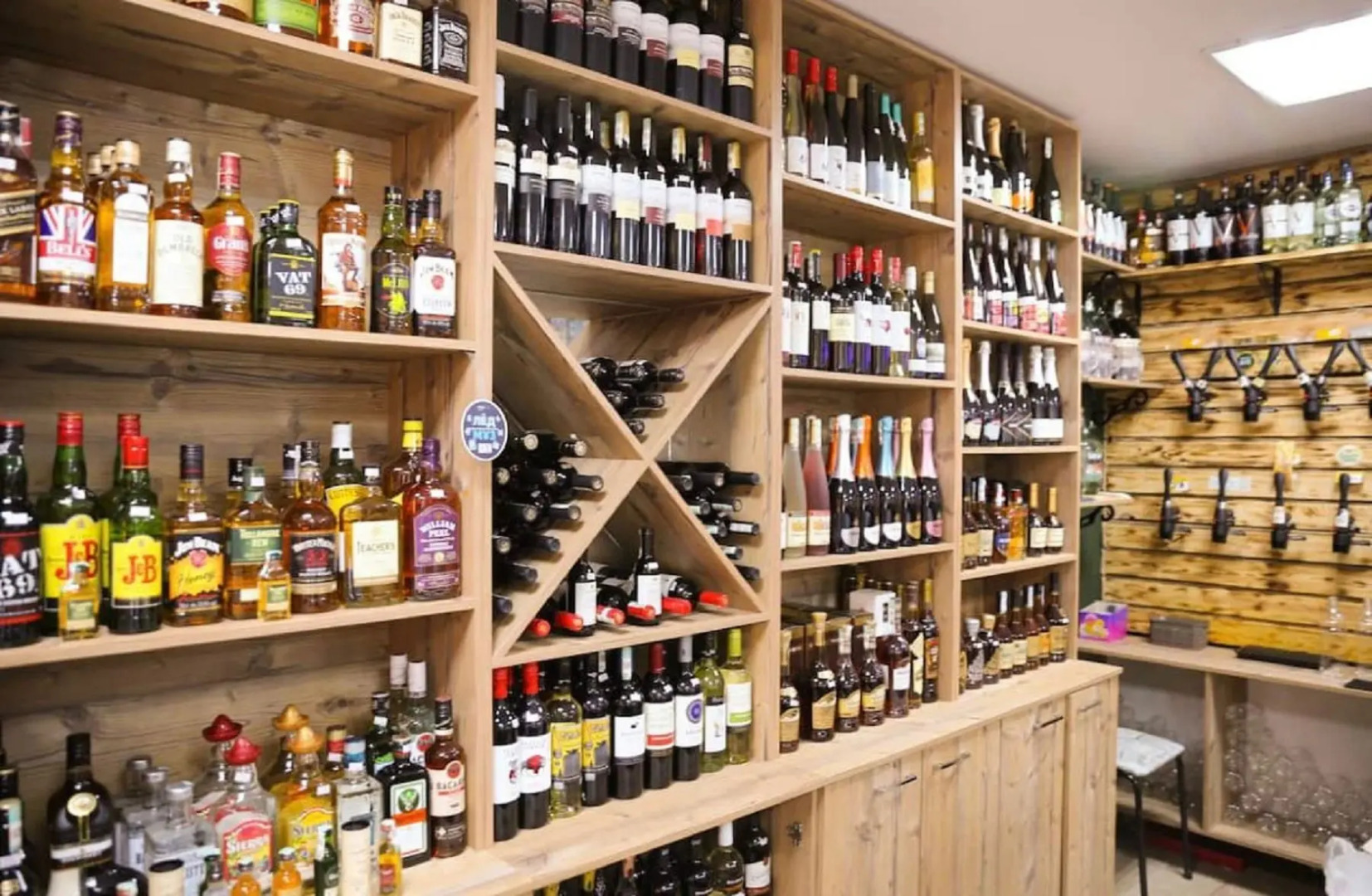 Апартаменты Уникальная студия Жеруйык в стиле Этно в центре